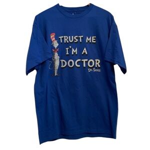 New with tags blue short sleeve t-shirt.  Men’s size large.  Dr. Seuss cat hat